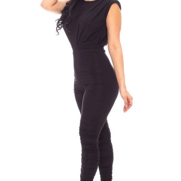 Black Jumper with Padded Shoulders - Picture 3 of 3